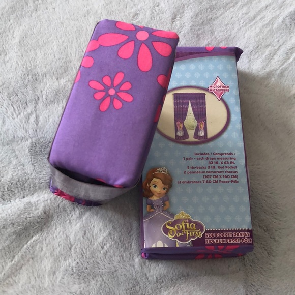 Sofia the First kids curtains - Picture 2 of 3